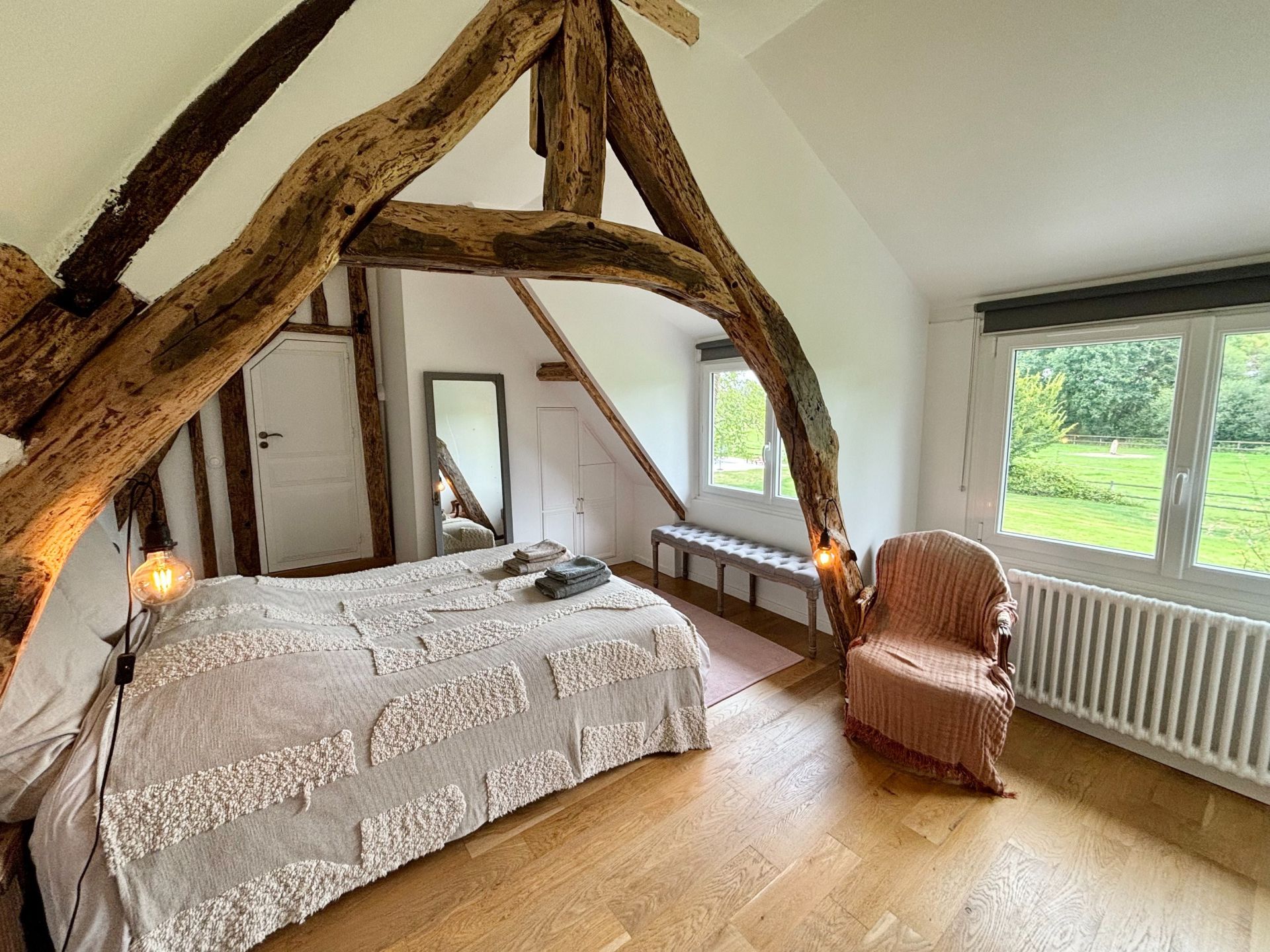 chaumière 5 Pièces en location saisonnière sur BONNEBOSQ (14340)