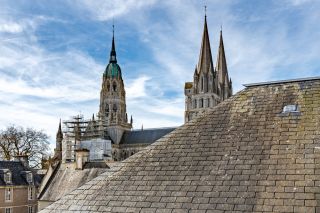 maison 15 Pièces en vente sur BAYEUX (14400)