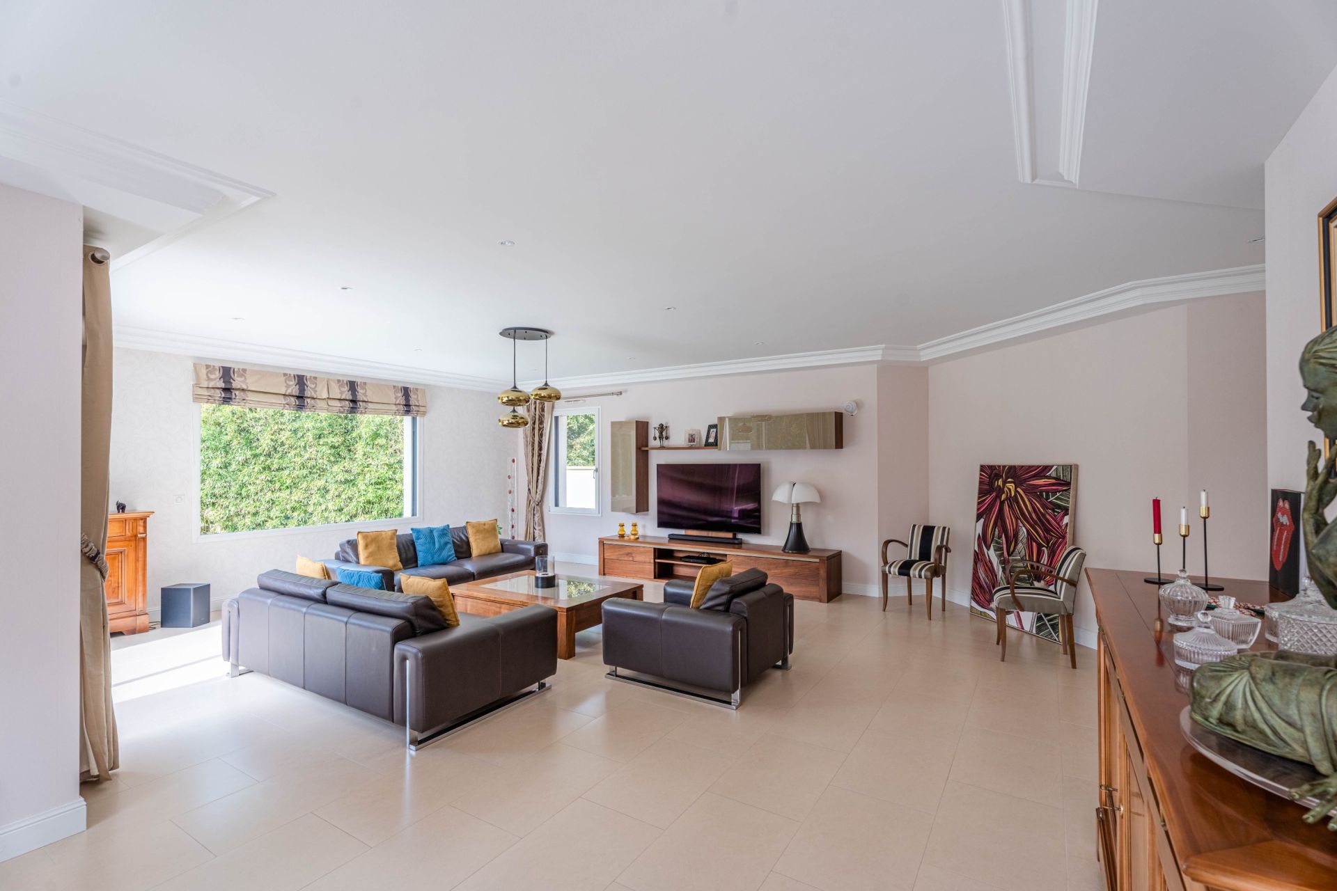 house 11 Rooms for sale on HERMANVILLE SUR MER (14880)