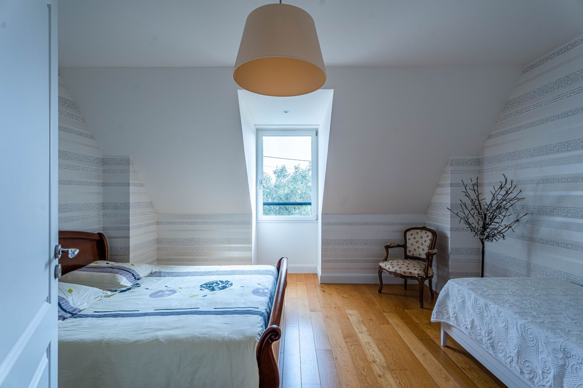 house 11 Rooms for sale on HERMANVILLE SUR MER (14880)