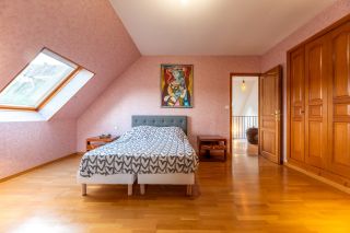 house 7 Rooms for sale on LE TREPORT (76470)