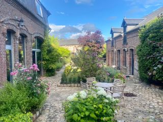 mansion (hôtel particulier) 15 Rooms for sale on ORBEC (14290)