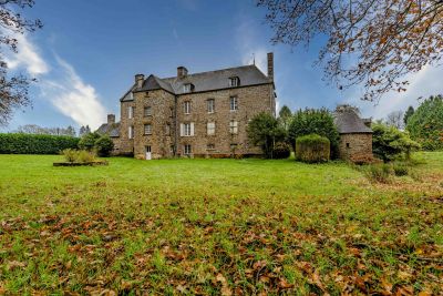 Sale House Isigny-le-Buat 17&nbsp;Rooms 404&nbsp;m²