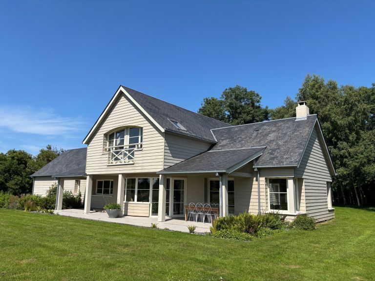 maison contemporaine 7 Pièces en vente sur BAYEUX (14400)