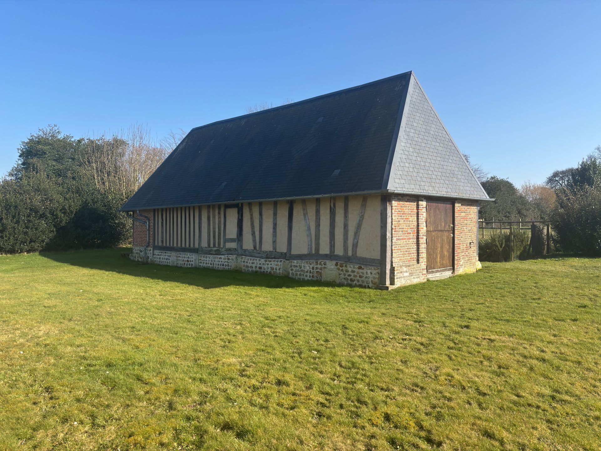 house 5 Rooms for sale on PONT AUDEMER (27500)