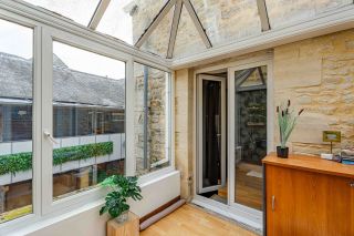 house 15 Rooms for sale on BAYEUX (14400)