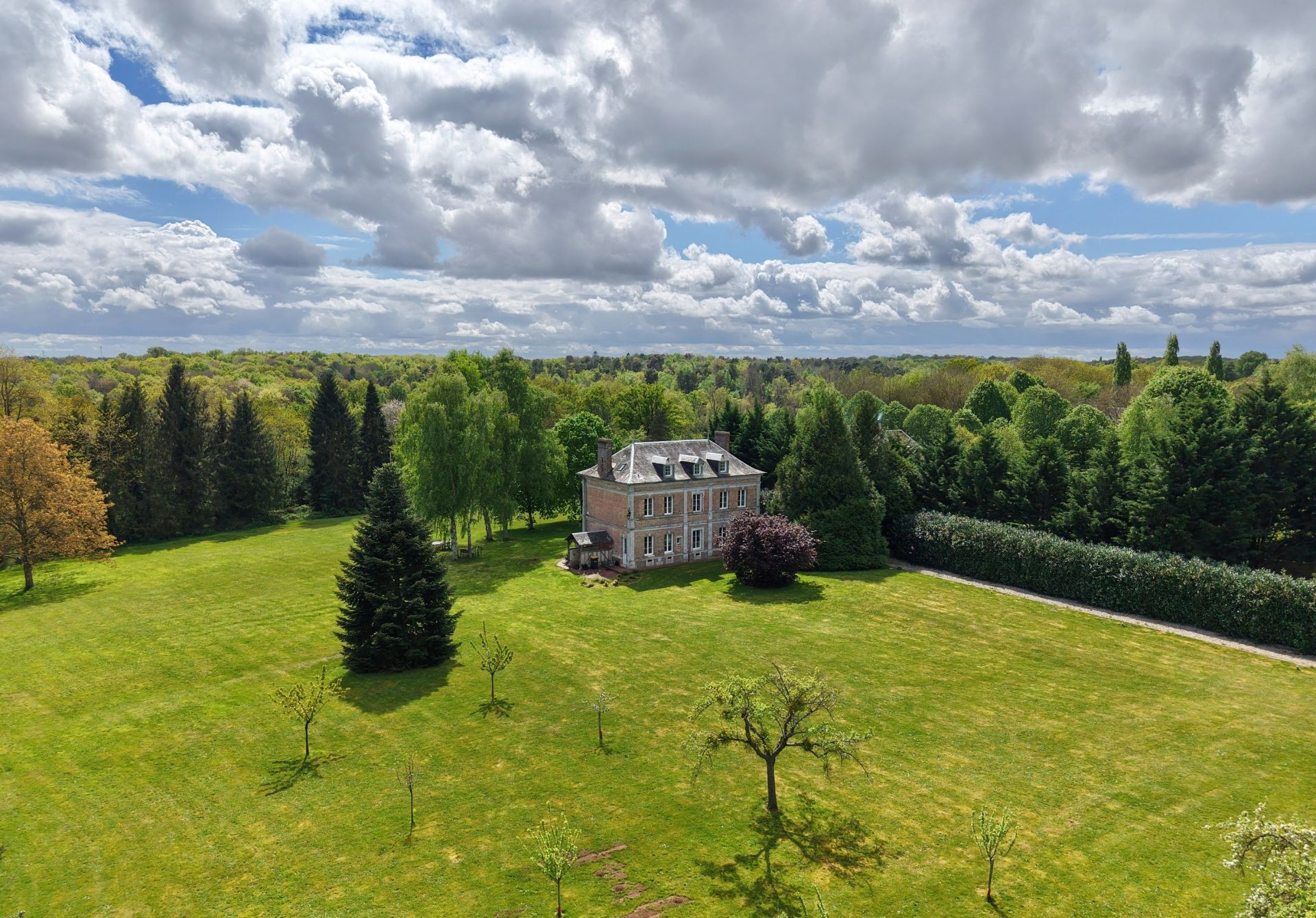 maison 7 Pièces en vente sur ST PIERRE DE SALERNE (27800)