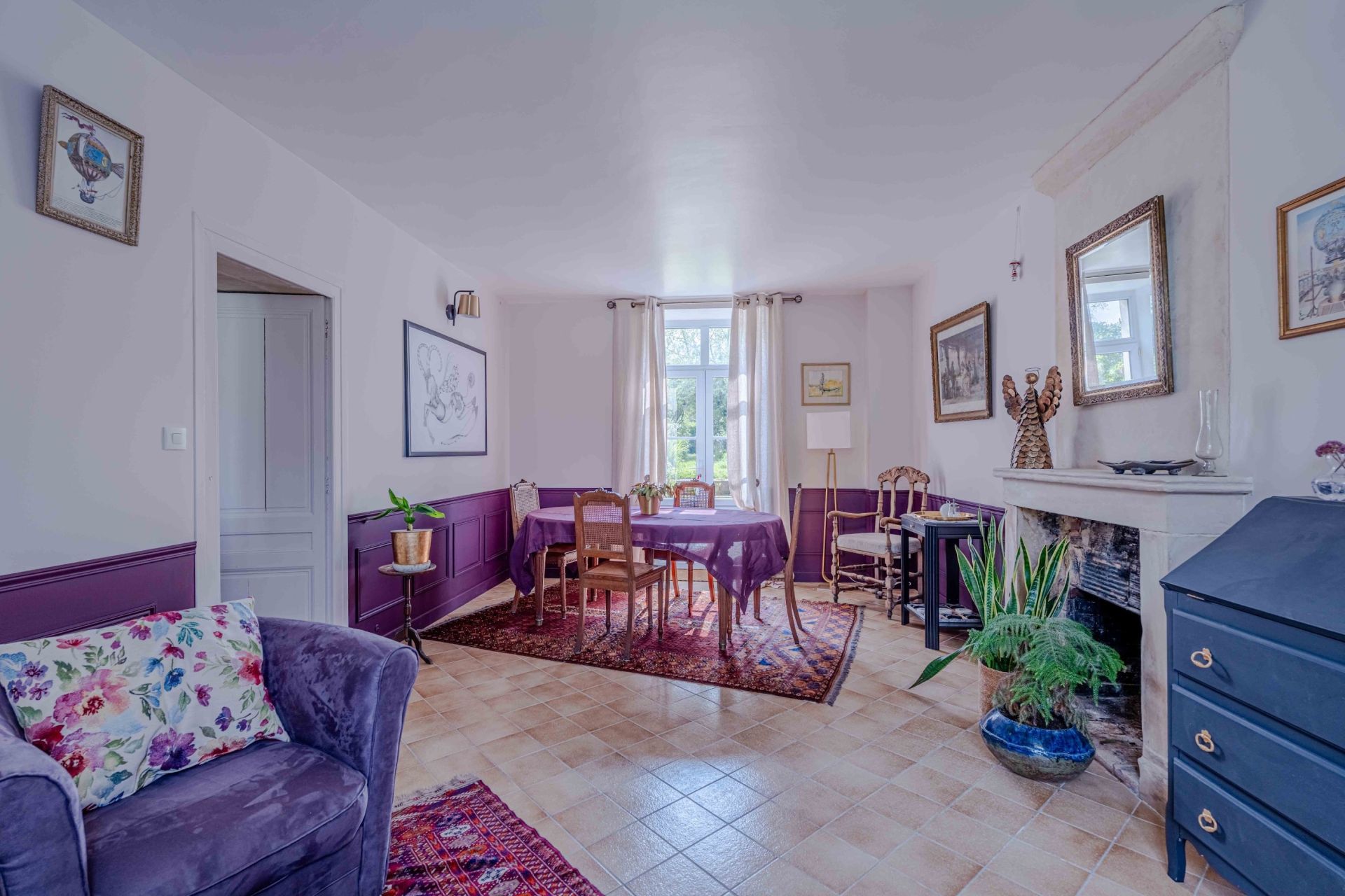 house 17 Rooms for sale on BAYEUX (14400)