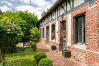 maison 8 Pièces en vente sur MONT ST AIGNAN (76130)