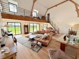 house 9 Rooms for sale on TROUVILLE SUR MER (14360)