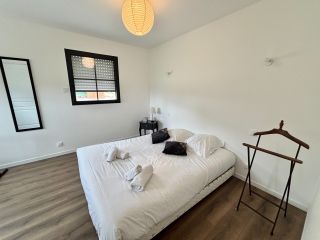 house 9 Rooms for sale on TROUVILLE SUR MER (14360)