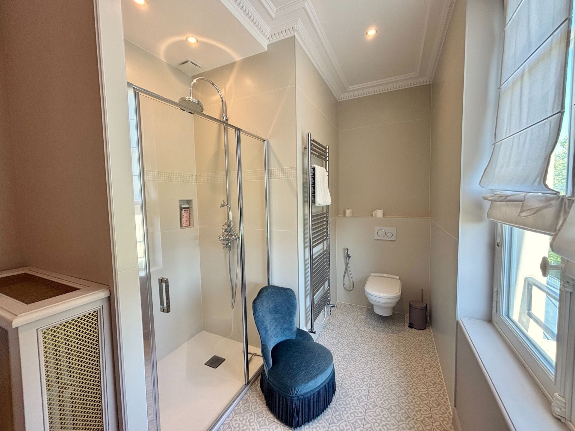 maison 9 Pièces en location saisonnière sur EQUEMAUVILLE (14600)