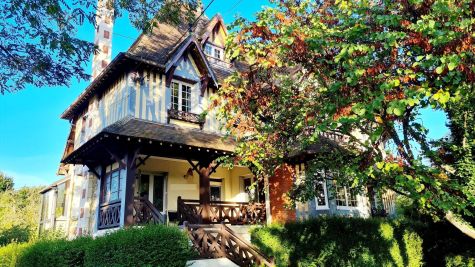 Vente Maison normande Pont-l'Évêque 9&nbsp;Pièces 230&nbsp;m²