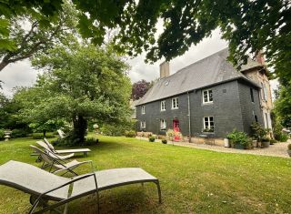 house 12 Rooms for sale on TOURGEVILLE (14800)