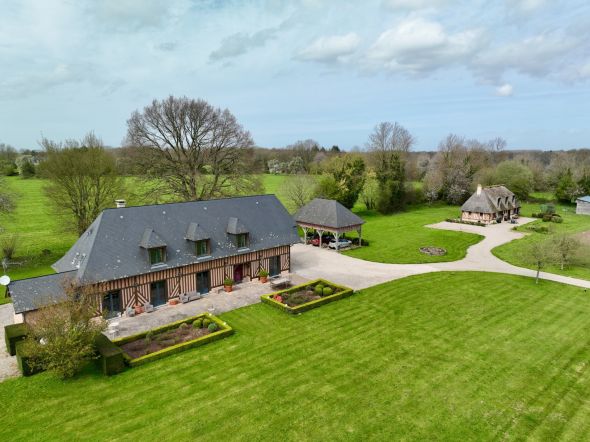 Vente Maison normande Pont-l'Évêque 7&nbsp;Pièces 240&nbsp;m²