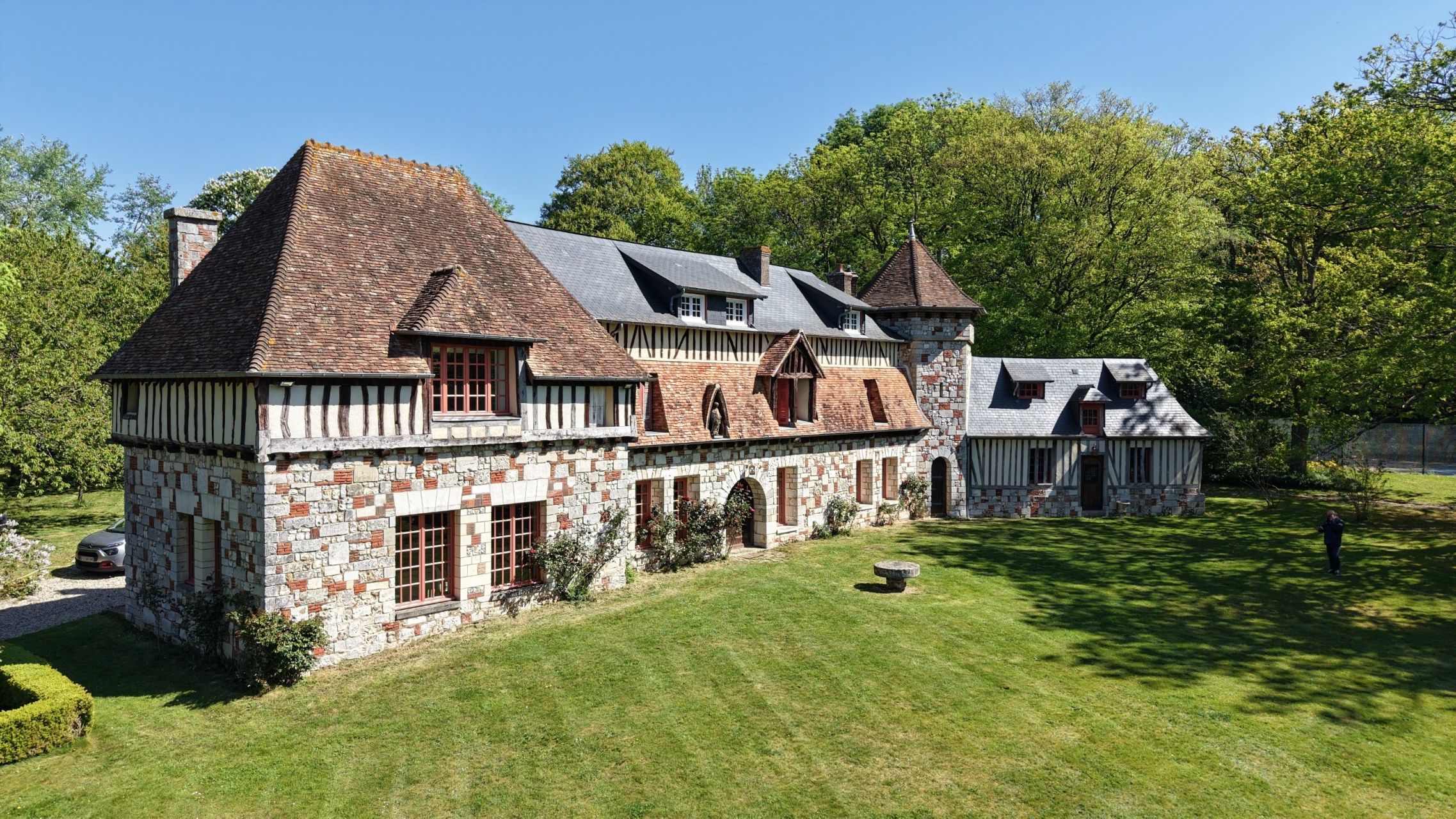 manoir 15 Pièces en vente sur ECAQUELON (27290)