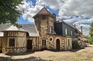 manoir 15 Pièces en vente sur ECAQUELON (27290)