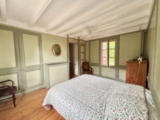 manor house 10 Rooms for sale on ECAQUELON (27290)