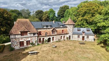 manor house 10 Rooms for sale on ECAQUELON (27290)