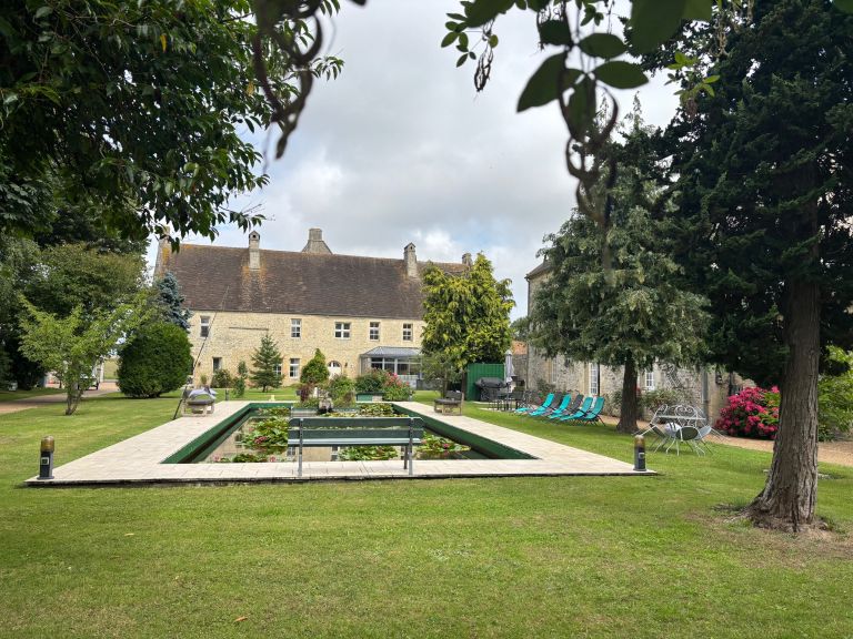 manor house 16 Rooms for sale on BAYEUX (14400)