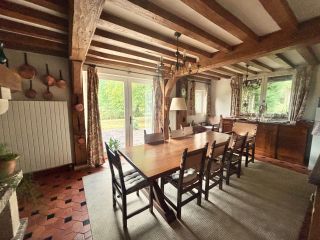 maison 10 Pièces en vente sur ENGLESQUEVILLE EN AUGE (14800)