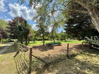 maison 10 Pièces en vente sur ENGLESQUEVILLE EN AUGE (14800)