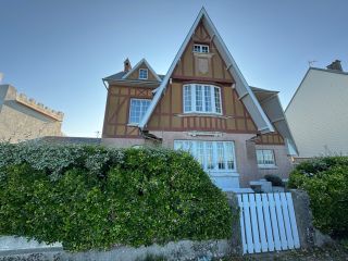 maison 11 Pièces en vente sur AGON COUTAINVILLE (50230)