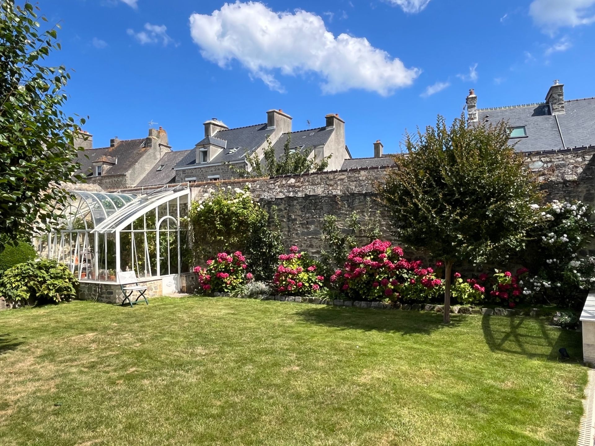 maison 6 Pièces en vente sur ST VAAST LA HOUGUE (50550)