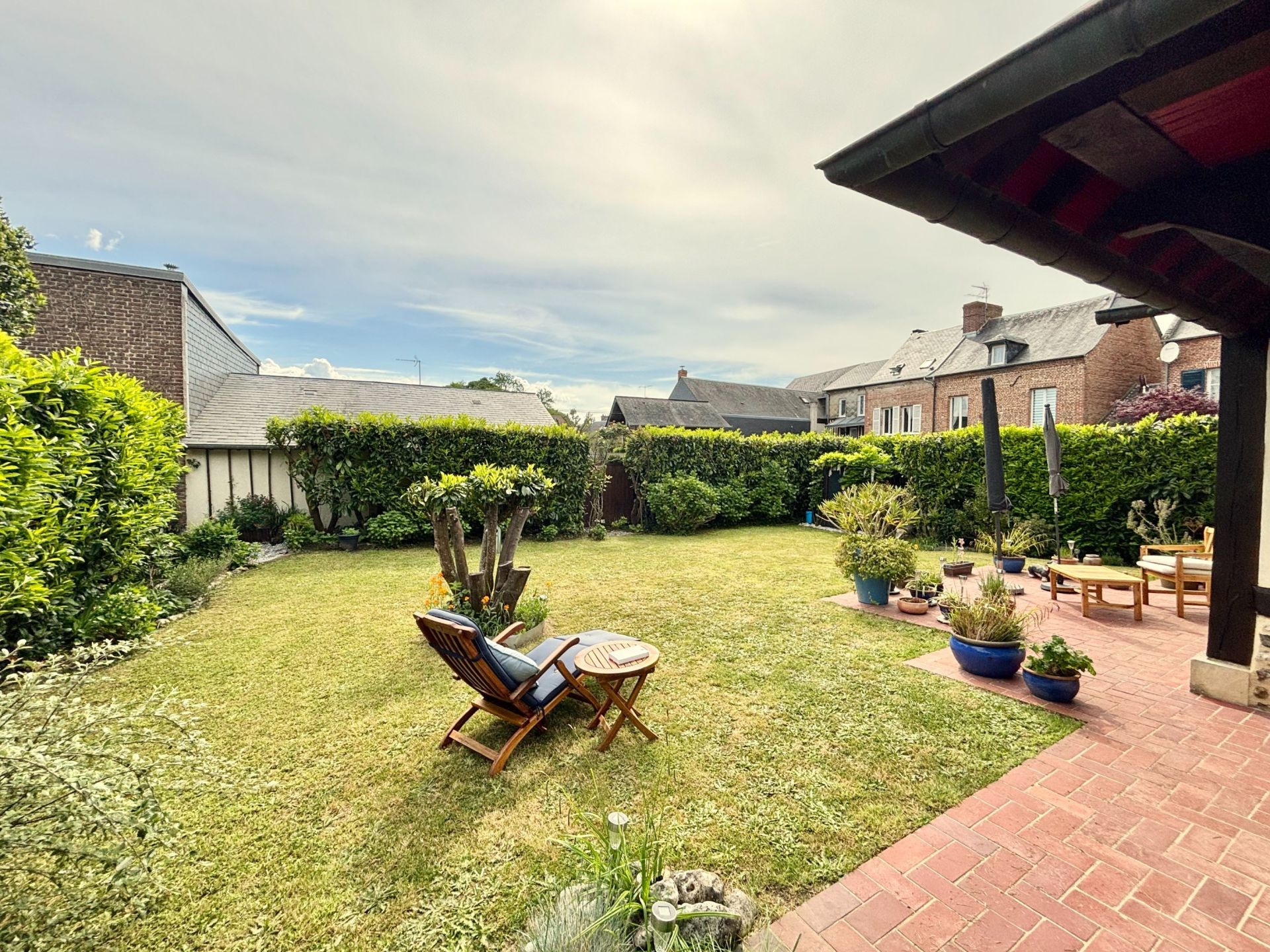 house 5 Rooms for sale on BEAUMONT EN AUGE (14950)