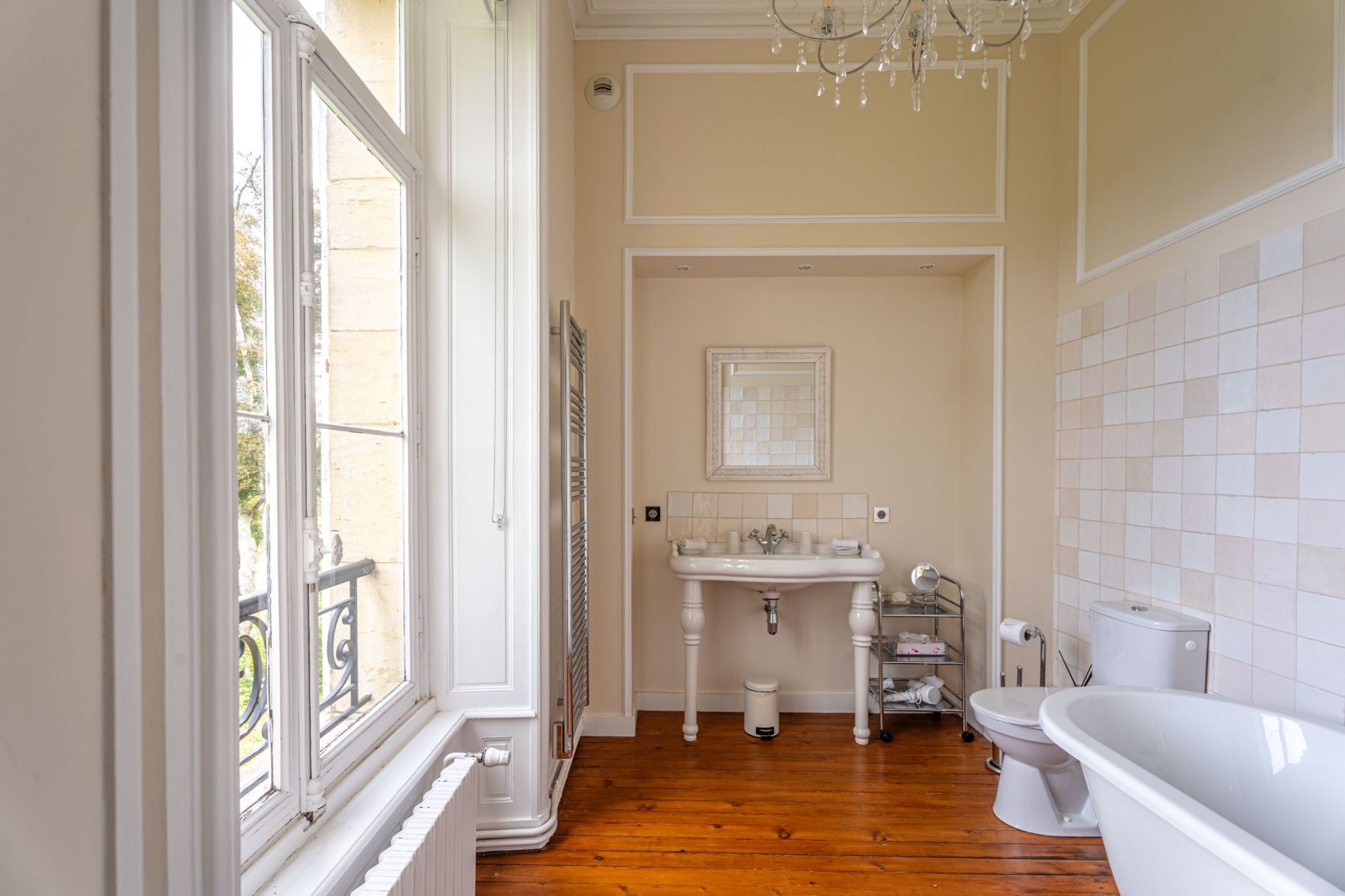 castle 23 Rooms for sale on COUTANCES (50200)