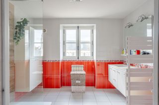 house 12 Rooms for sale on CREULLY (14480)