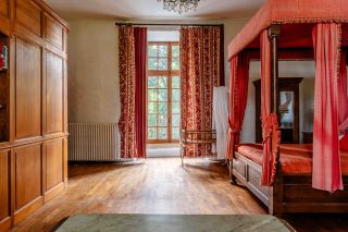 house 20 Rooms for sale on AGNEAUX (50180)