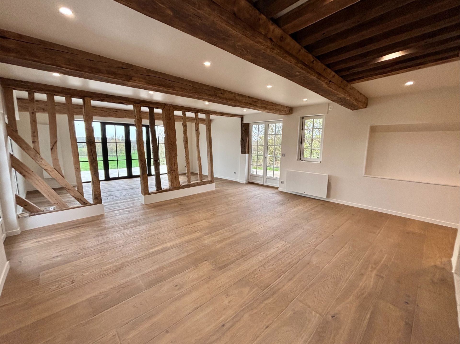 house 7 Rooms for sale on MEZIDON VALLEE D AUGE (14140)