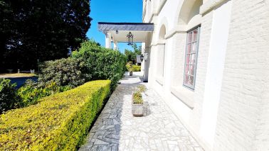 mansion 16 Rooms for sale on DEAUVILLE (14800)
