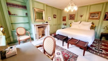 mansion 16 Rooms for sale on DEAUVILLE (14800)