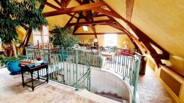 mansion 16 Rooms for sale on PONT L EVEQUE (14130)