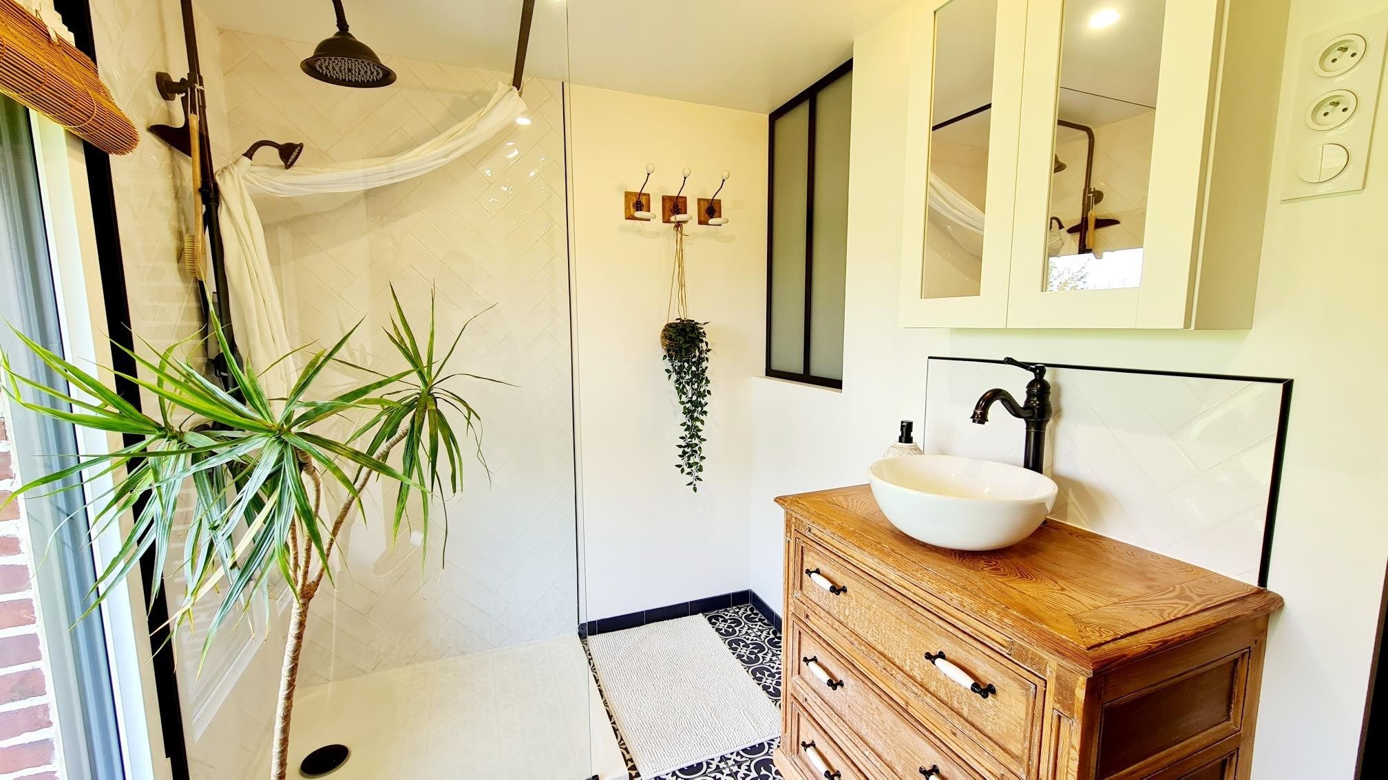 house 5 Rooms for sale on PONT L EVEQUE (14130)