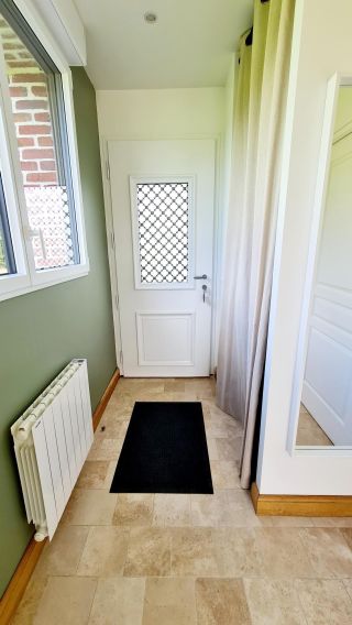 house 5 Rooms for sale on PONT L EVEQUE (14130)