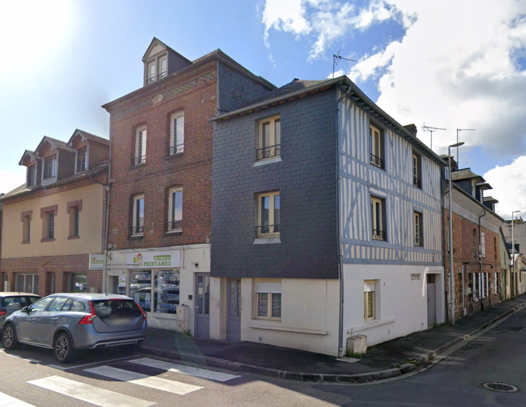 immeuble en vente sur PONT L EVEQUE (14130)