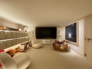 house 10 Rooms for sale on DEAUVILLE (14800)