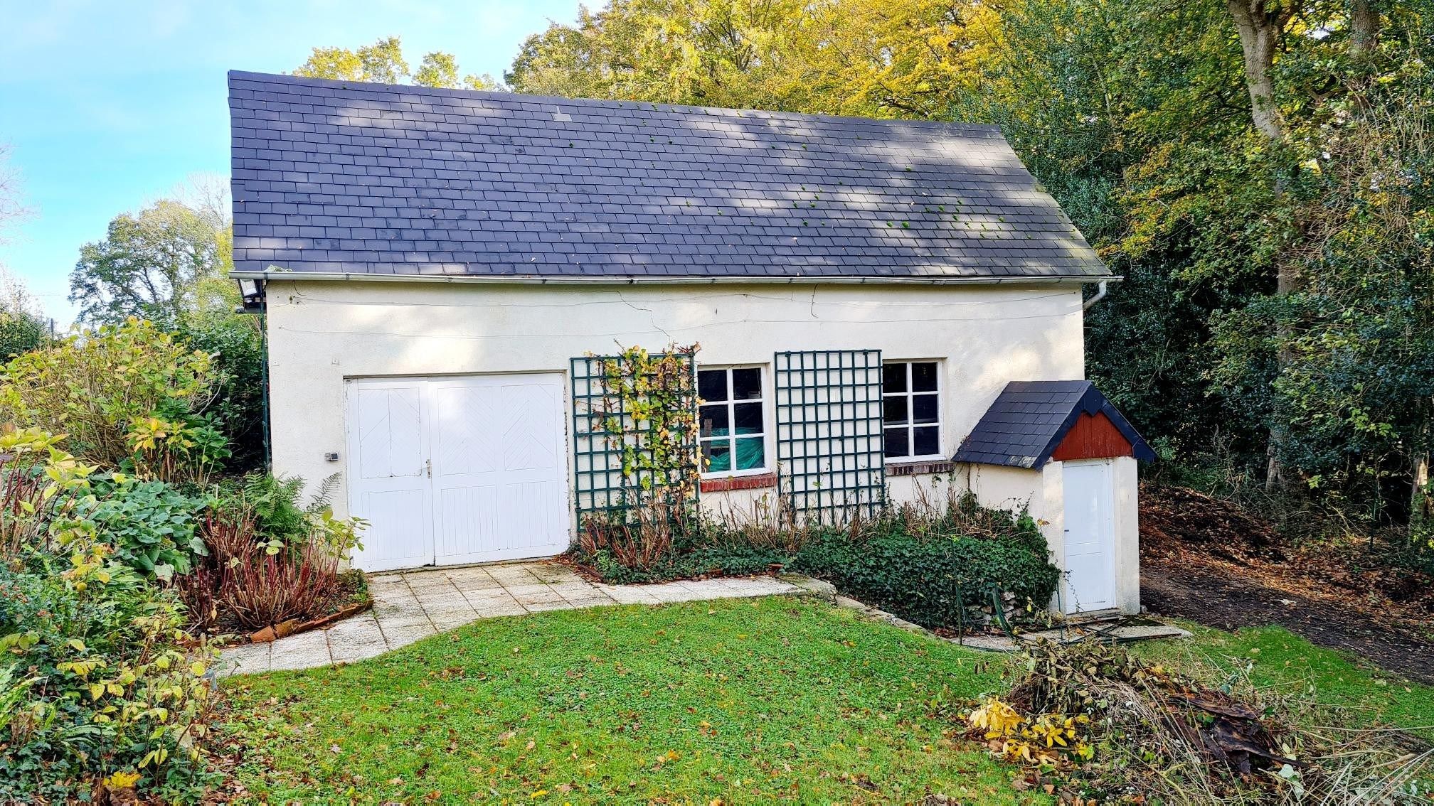 house 6 Rooms for sale on HONFLEUR (14600)