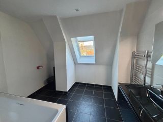 house 5 Rooms for sale on CLEVILLE (14370)