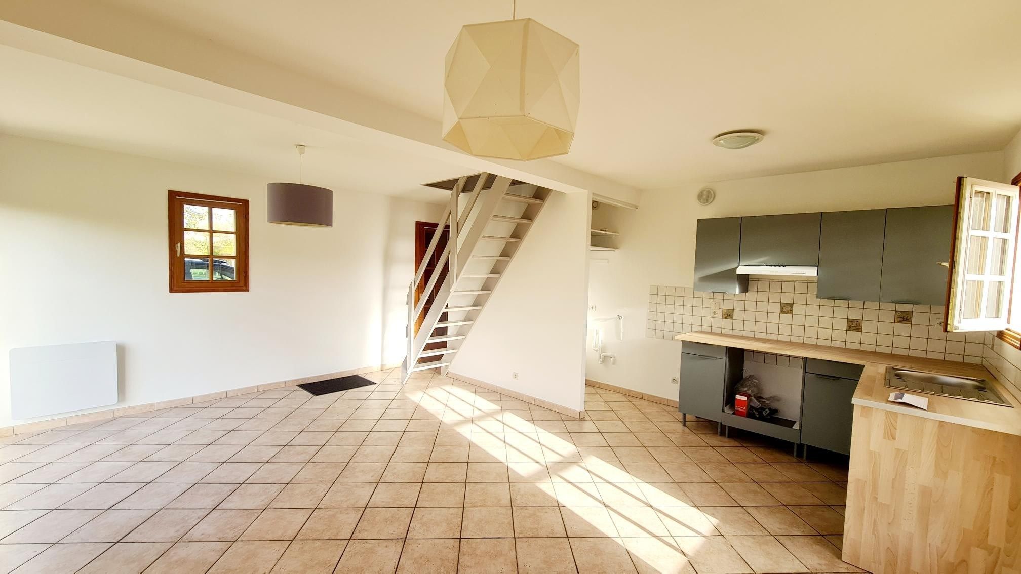 house 3 Rooms for sale on PONT L EVEQUE (14130)