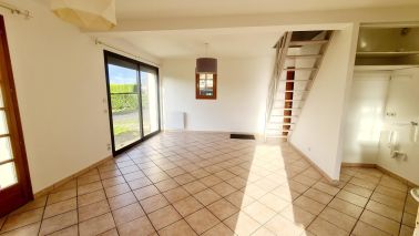 house 3 Rooms for sale on PONT L EVEQUE (14130)