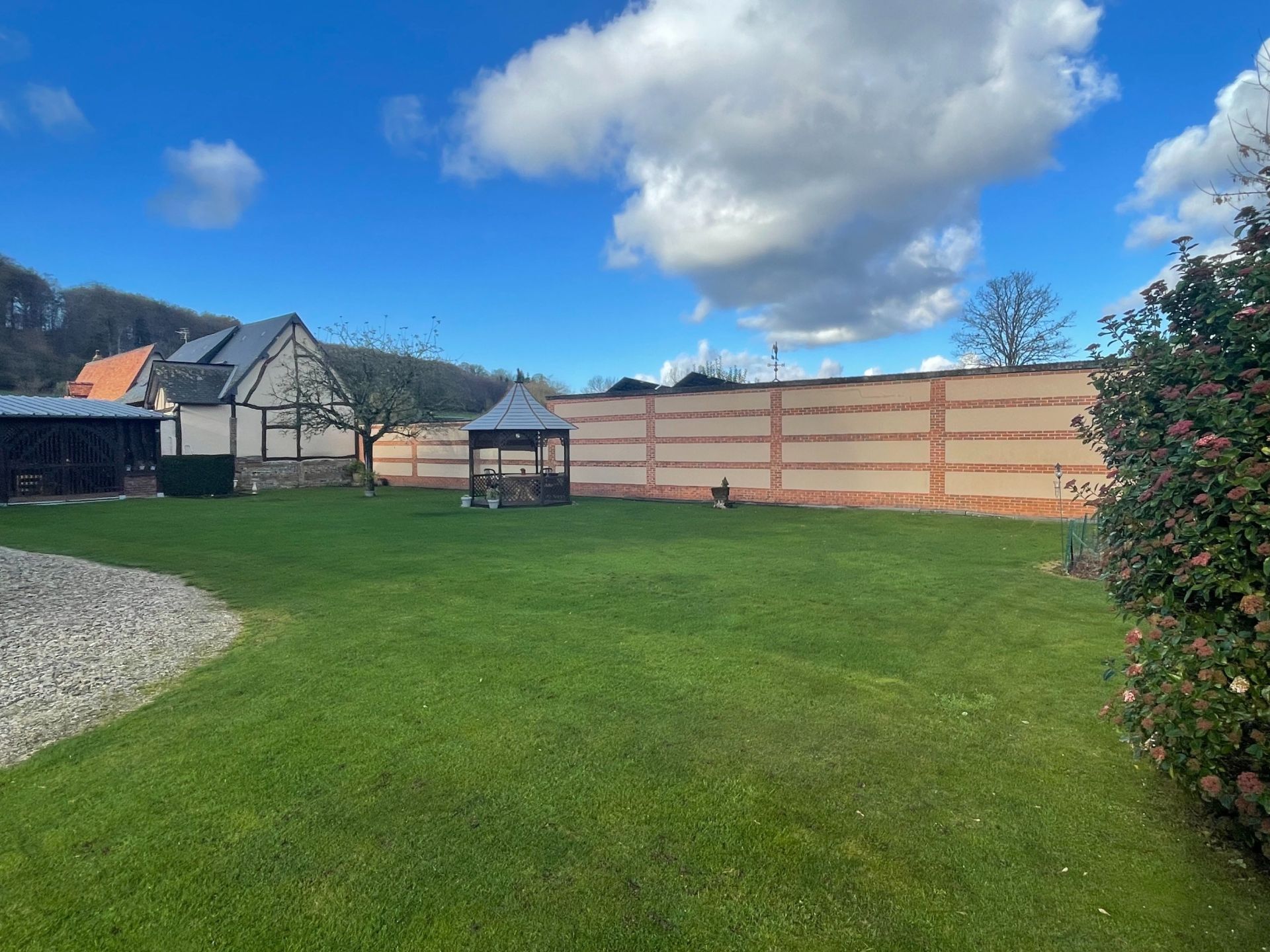 maison de maître 5 Pièces en vente sur ST SAENS (76680)