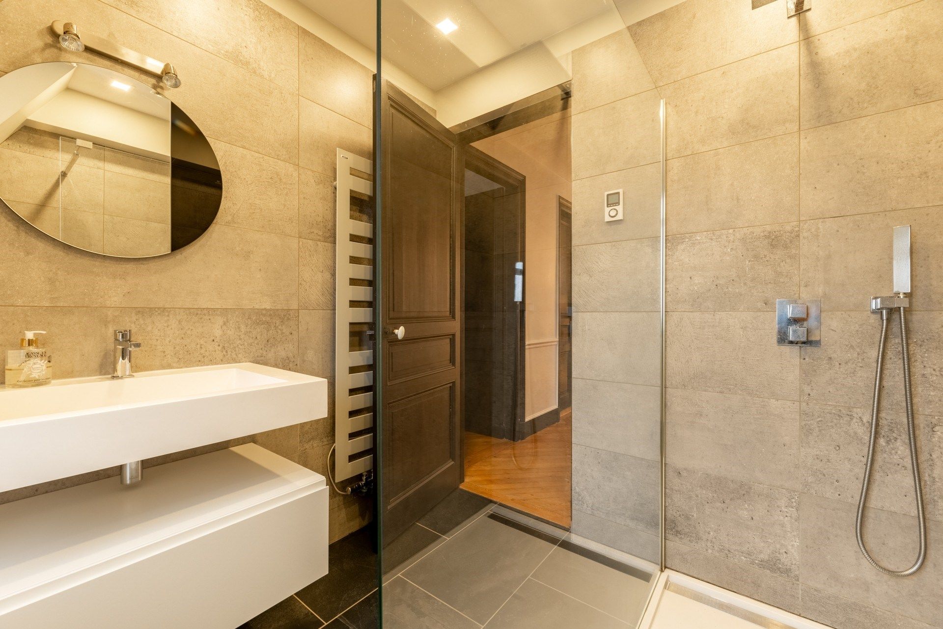 house 8 Rooms for sale on ROUEN (76000)