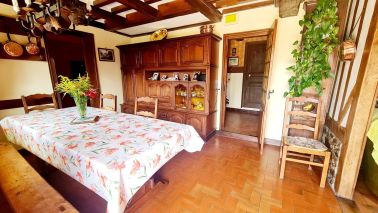 house 6 Rooms for sale on PONT L EVEQUE (14130)