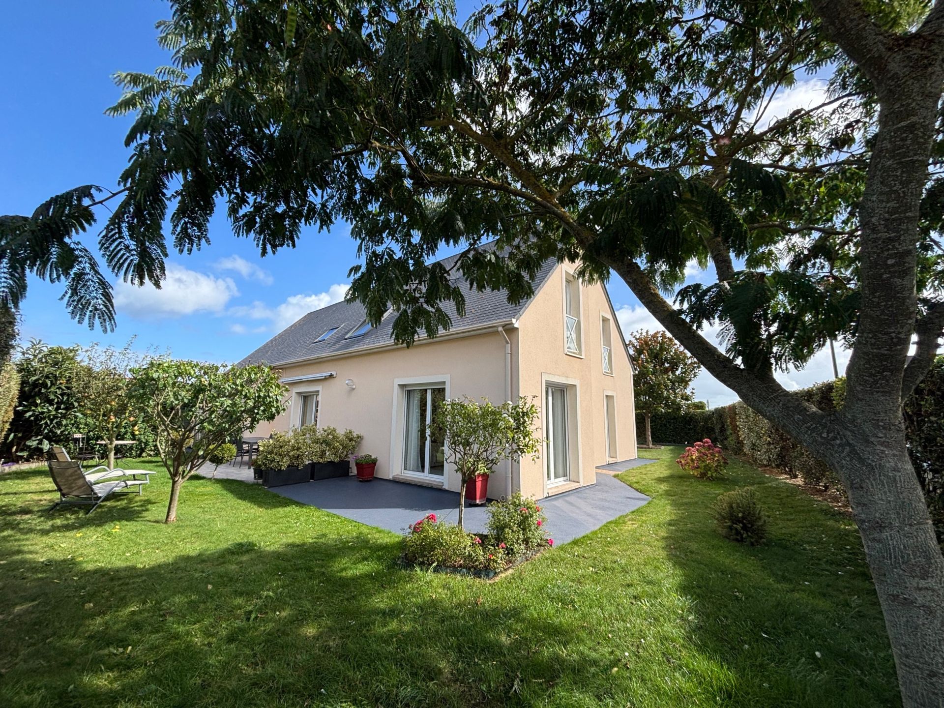 maison 8 Pièces en vente sur BERNIERES SUR MER (14990)