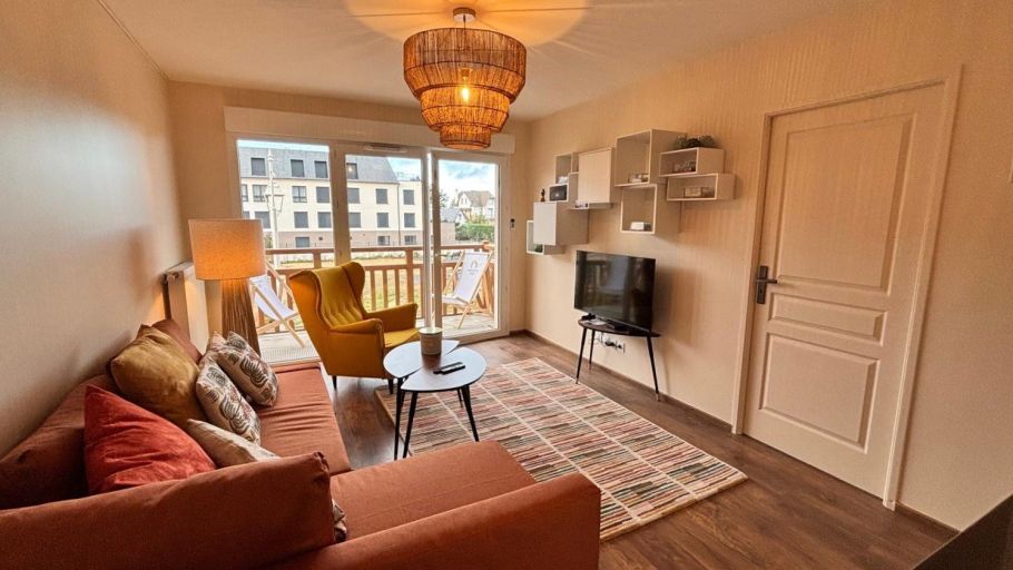 apartment 2 Rooms for seasonal rent on BENERVILLE SUR MER (14910)
