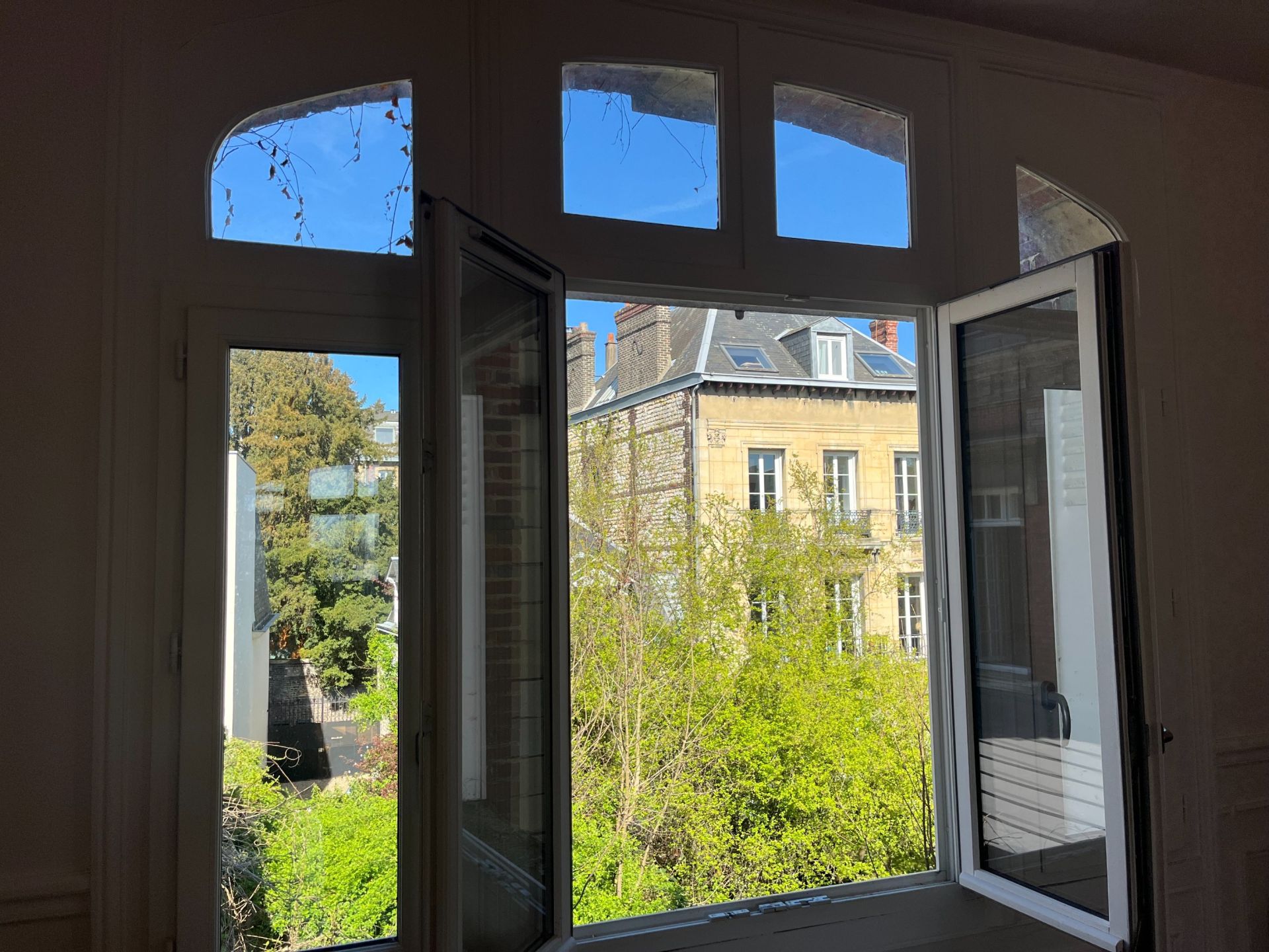 apartment 5 Rooms for sale on ROUEN (76000)